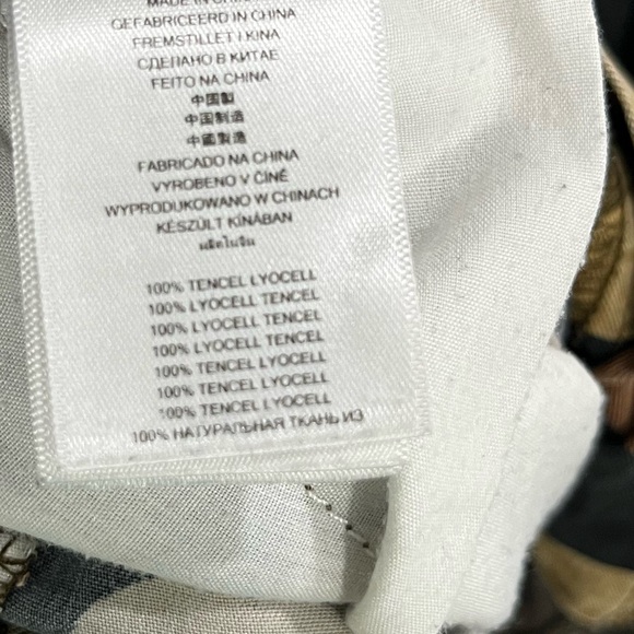 MICHAEL KORS CAMO CROPPED UTILITY JEAN (a367) - Picture 13 of 16